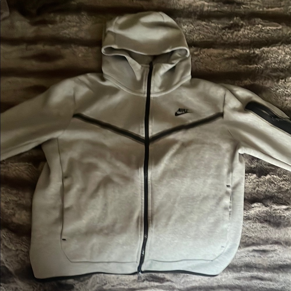 Nike Light Gray Hooded Jacket